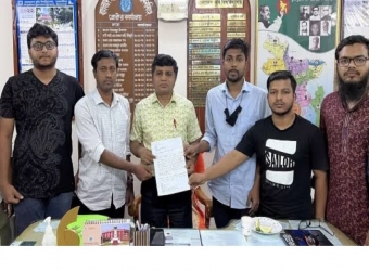 সাংবাদিকের উপর ছাত্রলীগের হামলায় চবিসাসের নিন্দা 